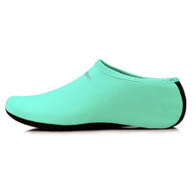 Load image into Gallery viewer, Fashion Unisex Outdoor Beach Sandals Soft Plush Slides Flats Non-Slip Shoes Slippers Summer Swimming Water Breathable Shoes
